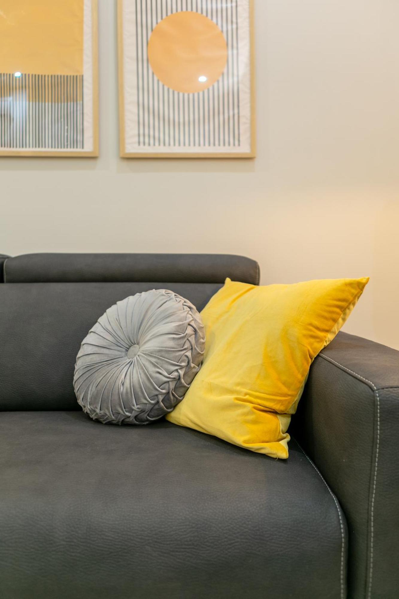 Mustard Apartment S Camillo - Holiday Homes ローマ エクステリア 写真