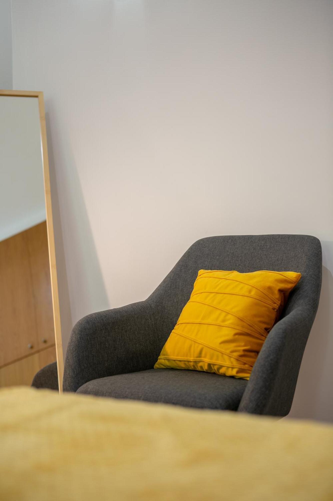 Mustard Apartment S Camillo - Holiday Homes ローマ エクステリア 写真